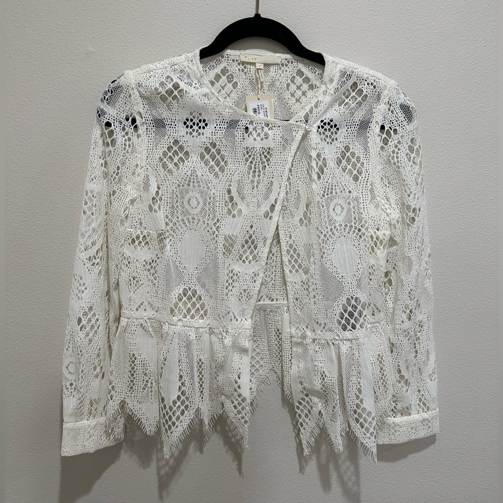 Maje lace top size 2/Small